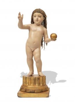 1361.  Niño Jesús como "Salvator Mundi".Escultura en madera tallada, policromada y dorada, con pelo natural.Trabajo español, S. XVIII.
