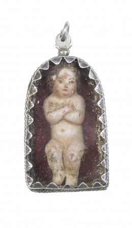 890.  Relicario de capilla con marco de plata a cordoncillo interior con Niño Jesús tallado.S. XVIII.