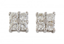 174.  Pendientes  con cuatro brillantes engastados en garras que componen cuadrado