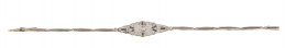 75.  Pulsera Art-Decó con centro lobulado de diamantes y zafiros calibrados, con eslabones alargados que completan la pulsera