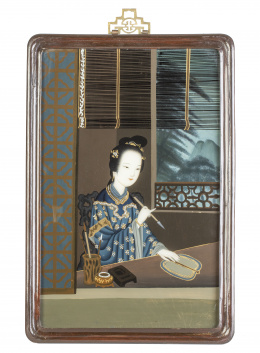 1210.  "Dama escribiendo".Cristal pintado al revés.Trabajo chino, pp. del S. XX.
