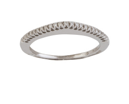 242.  Sortija media alianza de brillantes con perfil plano fino en forma de punta