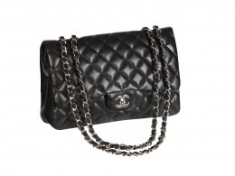 475.  Bolso CHANEL 2.55 tamaño 30 cm, en cuero color caviar 