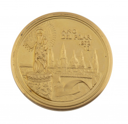 370.  Medalla conmemorativa de la Virgen del Pilar, año 1972-73