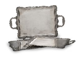 593.  Lote de tres bandejas de plata, dos de ellas firmadas. Con marcas.Durán, S. XX.