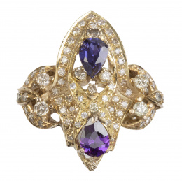 161.  Sortija lanzadera con amatistas talla pera y brillantes compuestos de forma asimétrica 