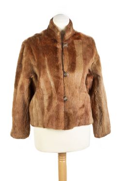 477.  Chaqueta corta vinatge de piel de zorro rojo rasado