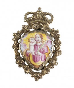 8.  Colgante devocional S. XVIII con esmalte de San Antonio y el Niño Jesús en esmalte polícromo