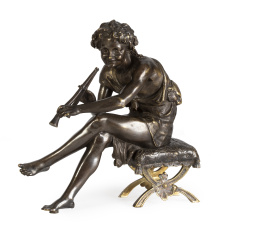 599.  Joven con instrumento musical.Figura de bronce y bronce dorado.S. XIX.