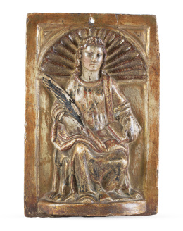 635.  Santa.Relieve de madera tallada, policromada y dorada.Castilla, S. XVI.