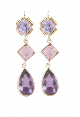 264.  Pendientes largos con rosas de Francia y amatista talla pera colgante
