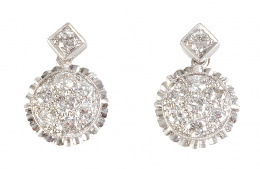 294.  Pendientes rosetones brillantes que penden de brillante en marco romboidal
