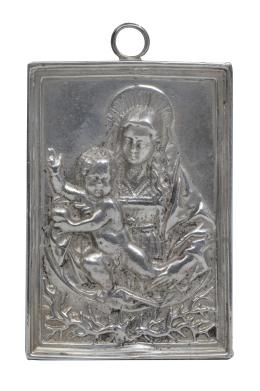 1281.  La Virgen con el Niño.Medalla devocional de plata.España, S. XVIII-XIX.