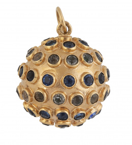 117.  Colgante charm años 60 de esfera con piedras de colores de talla circular