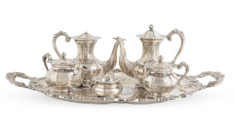 555.  Juego de café y té de plata. Con marcas.S. XX.