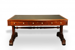 899.  Importante library table Jorge IV de forma arquitectónica en caoba.Las cerraduras marcadas J.Bramah, Patent,  para Joseph Bramah*Trabajo inglés, h.1820-30..