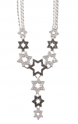 235.  Collar con estrellas de brillantes incoloros y de brillantes negros combinadas