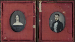 231.  ESCUELA ESPAÑOLA, PRIMER TERCIO SIGLO XIXRetrato de caballero y de dama con cadena de cuello y dije.