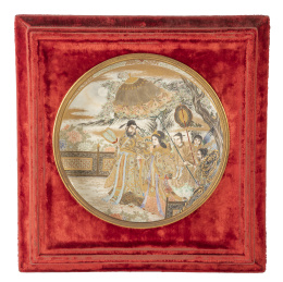 654.  Plato en loza esmaltada y dorada de estilo Satsuma.Japón, periodo Meiji, (1868-1914).