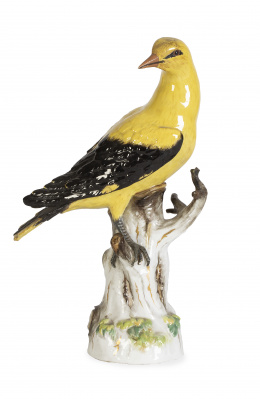 638.  Oropéndola de porcelana esmaltada y dorado. Marcado.Meissen, (1934-1945).