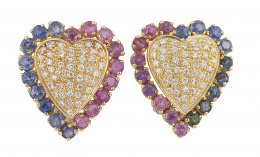 260.  Pendientes corazón de pavé de brillantes, con orla de zafiros rosas y azules 