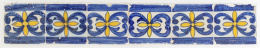 510.  Panel de seis azulejos de cerámica esmaltada en azul, blanco y amarillo.Portugal, S. XVII.