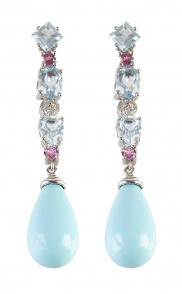 373.  Pendientes largos con perillas de turquesas colgantes de línea de topacios azules, zafiros rosas, y brillantes