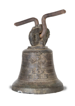 1221.  Campana de bronce y hierro, con una cruz.España, S. XVII - XVIII.