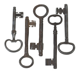 1224.  Conjunto de cinco llaves de hierro.Castilla, S. XVI - XVII.