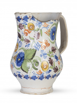 1201.  Jarro de cerámica esmaltada decorado con flores.Manises, S. XIX.