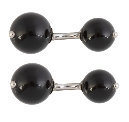 227.  Gemelos dobles de esferas de ónix de distinto tamaño