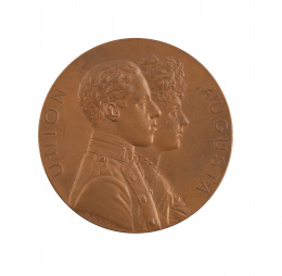 437.  Medalla conmemorativa en bronce de la boda del Rey Alfonso 