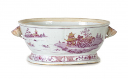 1058.  Sopera china Compañía de Indias.Trabajo chino para la exportación, S. XVIII