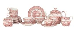 639.  Juego de té de loza con decoración estampada en rosa y blanco con personajes al aire libre.Enoch Wedgwood (Tunstall), Inglaterra, (1965-1980).