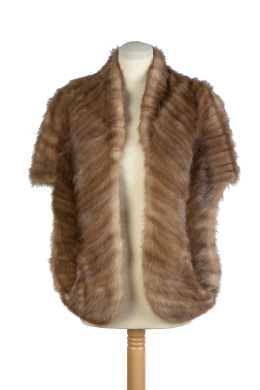 491.  Estola vintage de visón salvaje color avellana