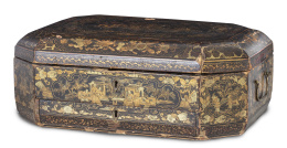 1209.  Caja de té de madera lacada y dorada, para la exportación.