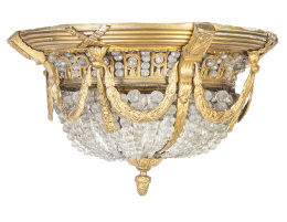 1133.  Plafón de bronce y cristal, de estilo Luis XVI.Francia, primer cuarto del S. XX.