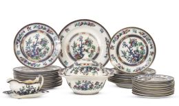 1080.  Vajilla de loza pintada y dorada de estilo imari.Cobridge, Soho Pottery, Inglaterra (1910-1944).