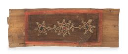 643.  Arrocabe mudéjar de madera de pino con decoración pintada de lacería con estrellas.Trabajo toledano, S. XV.