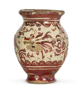 661.  Orza de cerámica esmaltada de reflejo metálico.Manises, S. XVIII.