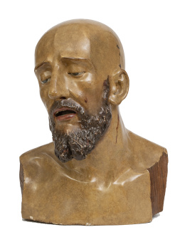 1292.  Santo.
Busto de madera tallada y policromada.
España, S. 