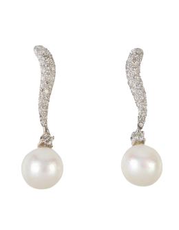 133.  Pendientes largos con perlas colgantes de línea sinuosa de brillantes