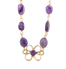 216.  Conjunto de collar y pulsera con cuentas de amatista combinadas con flores y cadena de oro