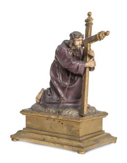 719.  Nazareno con la cruz a cuestas.Madera tallada y policromada con ojos de pasta vítrea, con cruz de época posterior.Trabajo murciano, S. XVIII.