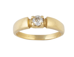 176.  Sortija solitario con brillante de talla antigua de 0,25 ct aprox, engastado en cuatro garras en marco cuadrado