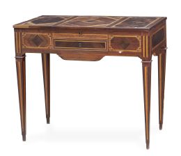 679.  Mueble de tocador o "poudreuse" de madera con marquetería geométrica.Francia, S. XIX.