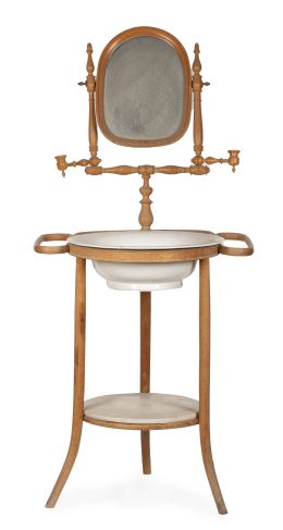 1194.  Mueble de aseo de madera torneada y madera curva con espejo.España, h. 1890-1900.
