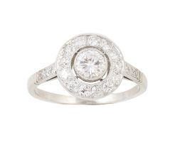 227.  Sortija ojo de perdiz de brillantes estilo Art-Decó con centro de 0,45 ct aprox