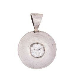 293.  Colgante con brillante central de 0,40 ct aprox en marco liso