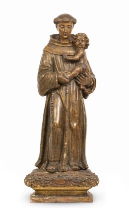 700.  San Antonio de Padua con el niño.Escultura de madera tallada y dorada.Quizás Portugal, S. XVIII.
